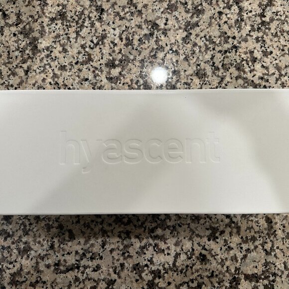 Hyascent Diffuser Set – “Bourbon Joy” (Used, No Fragrance Included) - Picture 5 of 6